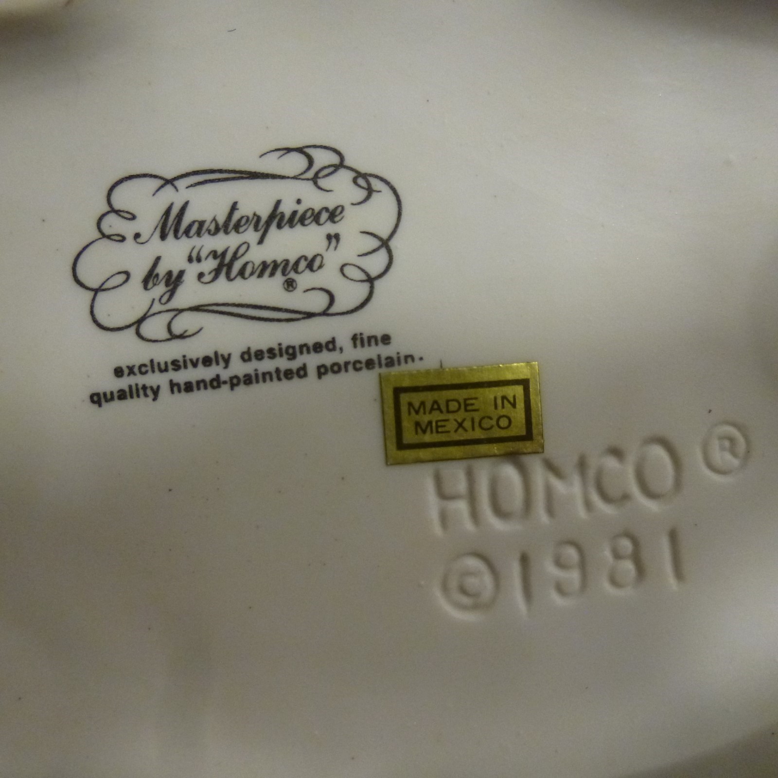 Vtg two Baby Seal Pups Masterpiece Porcelain Figurine by Homco 1981 – EUC