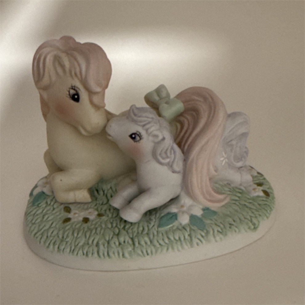 My Little Pony Hasbro-Bradley Horse Figurine Porcelain Special Thoughts 1985
