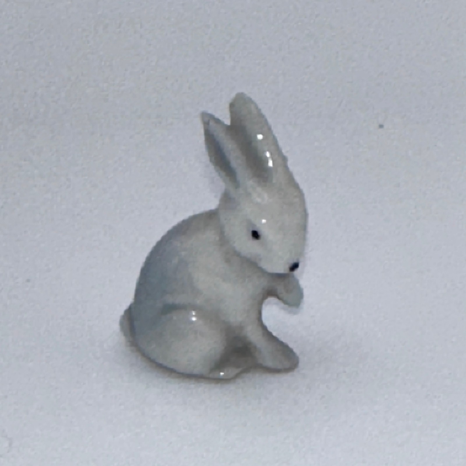 1″ Gray Hare Ceramic Rabbit Miniature Figurine Animals Bunny Collectible Decor