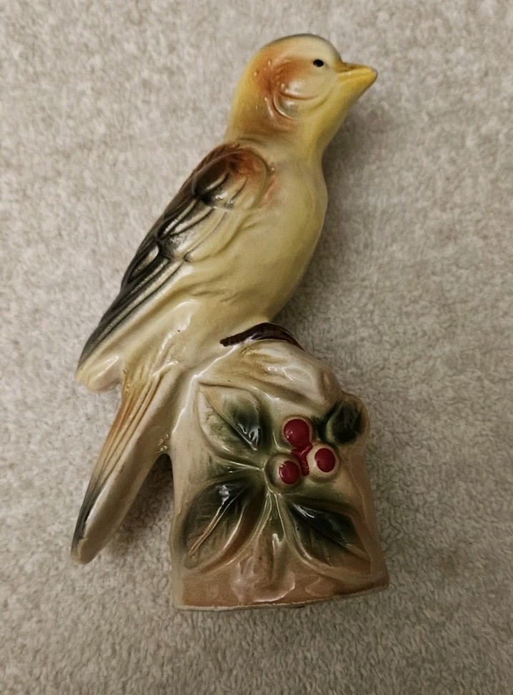 Vintage Japan Yellow Bird On Stump Figurine 4.75″