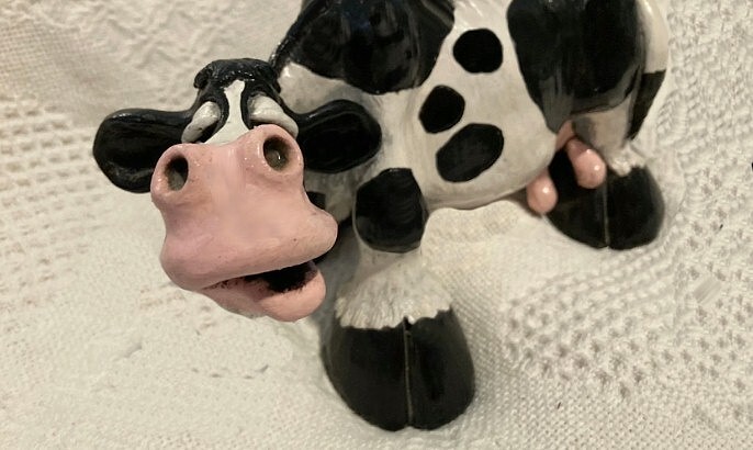 Black COW ~ Artist JOHN Raya ~ Beasties of the Kingdom Figurine 1990