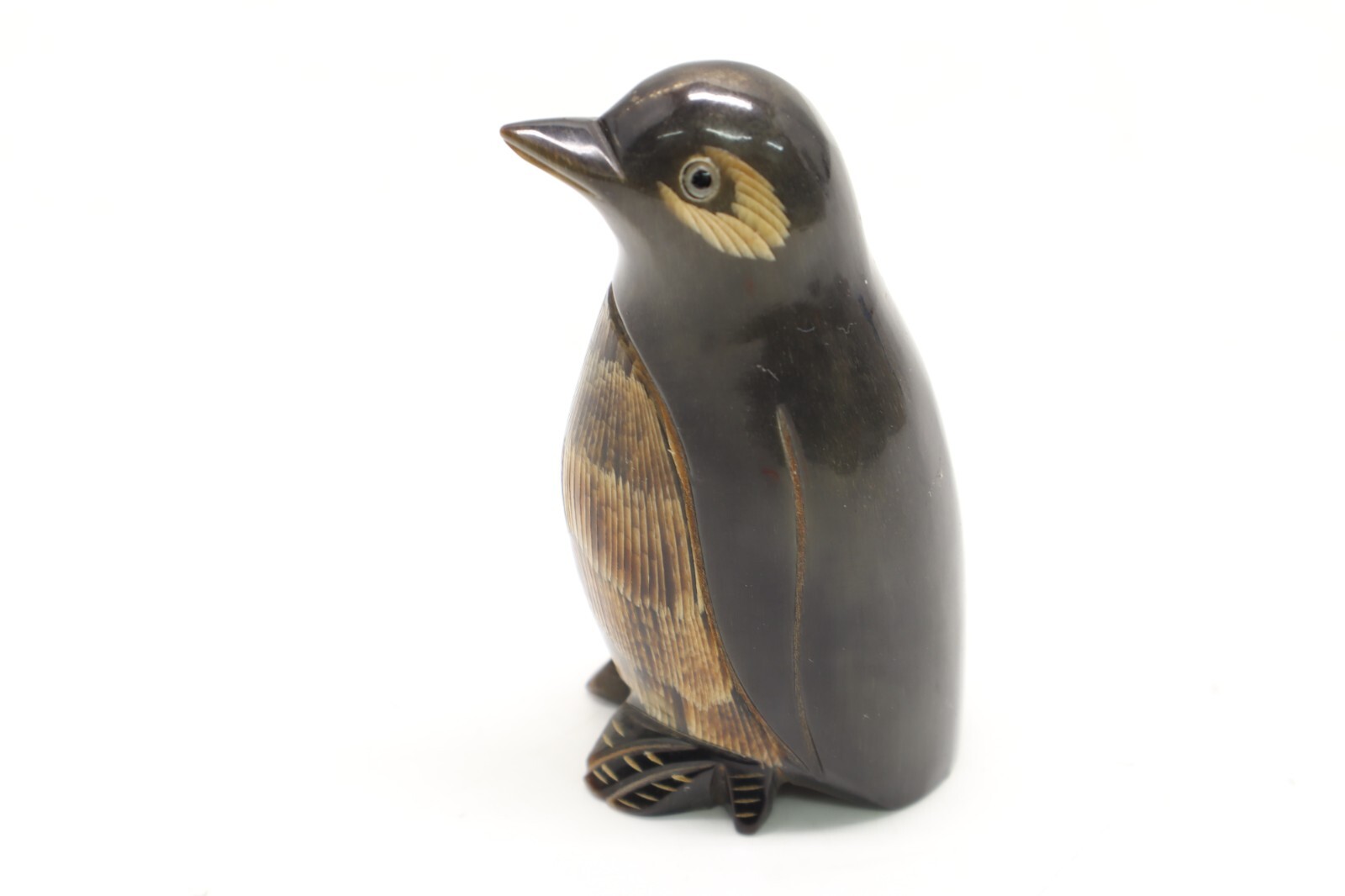 HAND CARVED PENGUIN | WATER BUFFALO HORN | 3.5″ x 2″ x 1.5″ #23