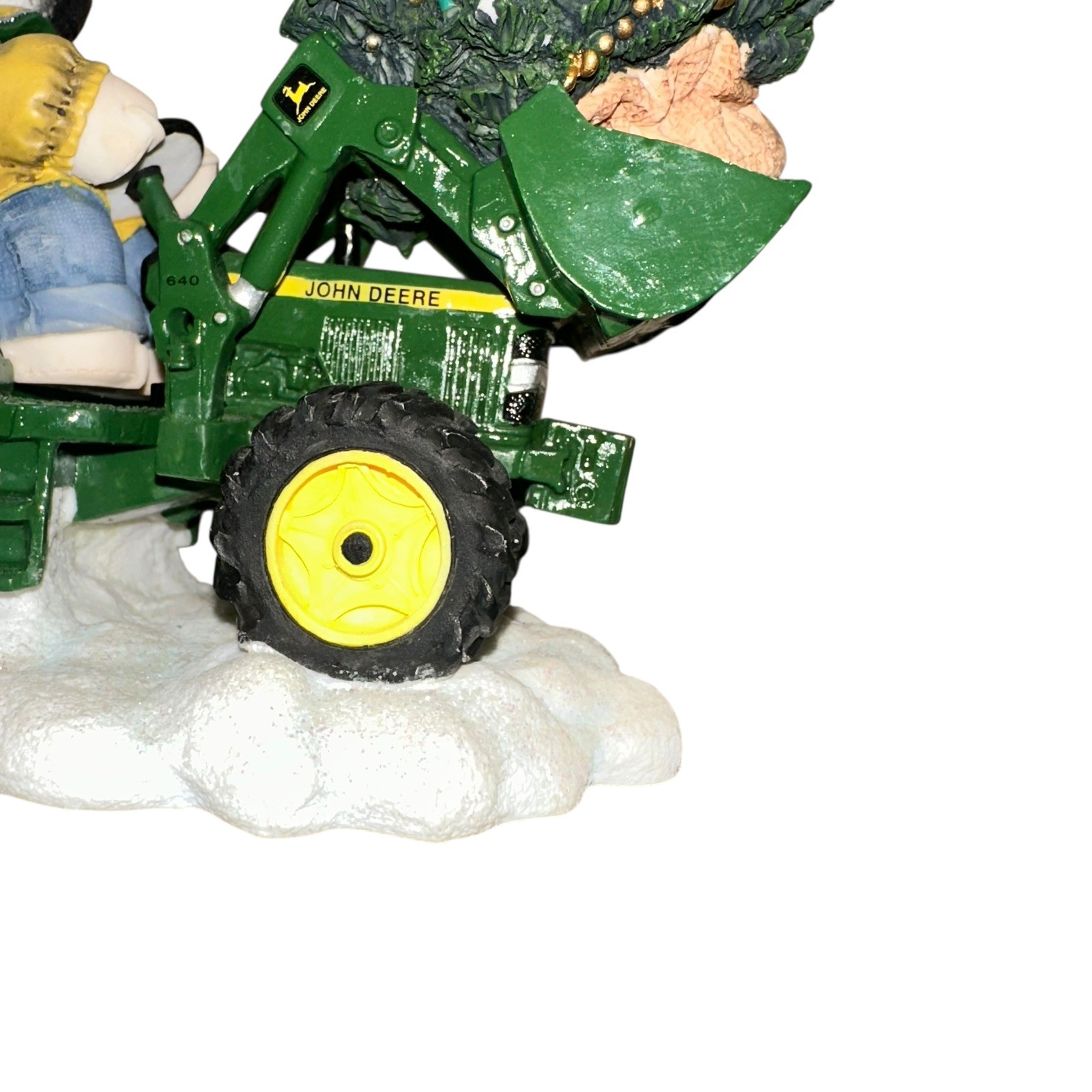 Mary’s Moo Moos Christmas Give Moo A Lift 864706 Deere Tractor w/box Boy & Tree