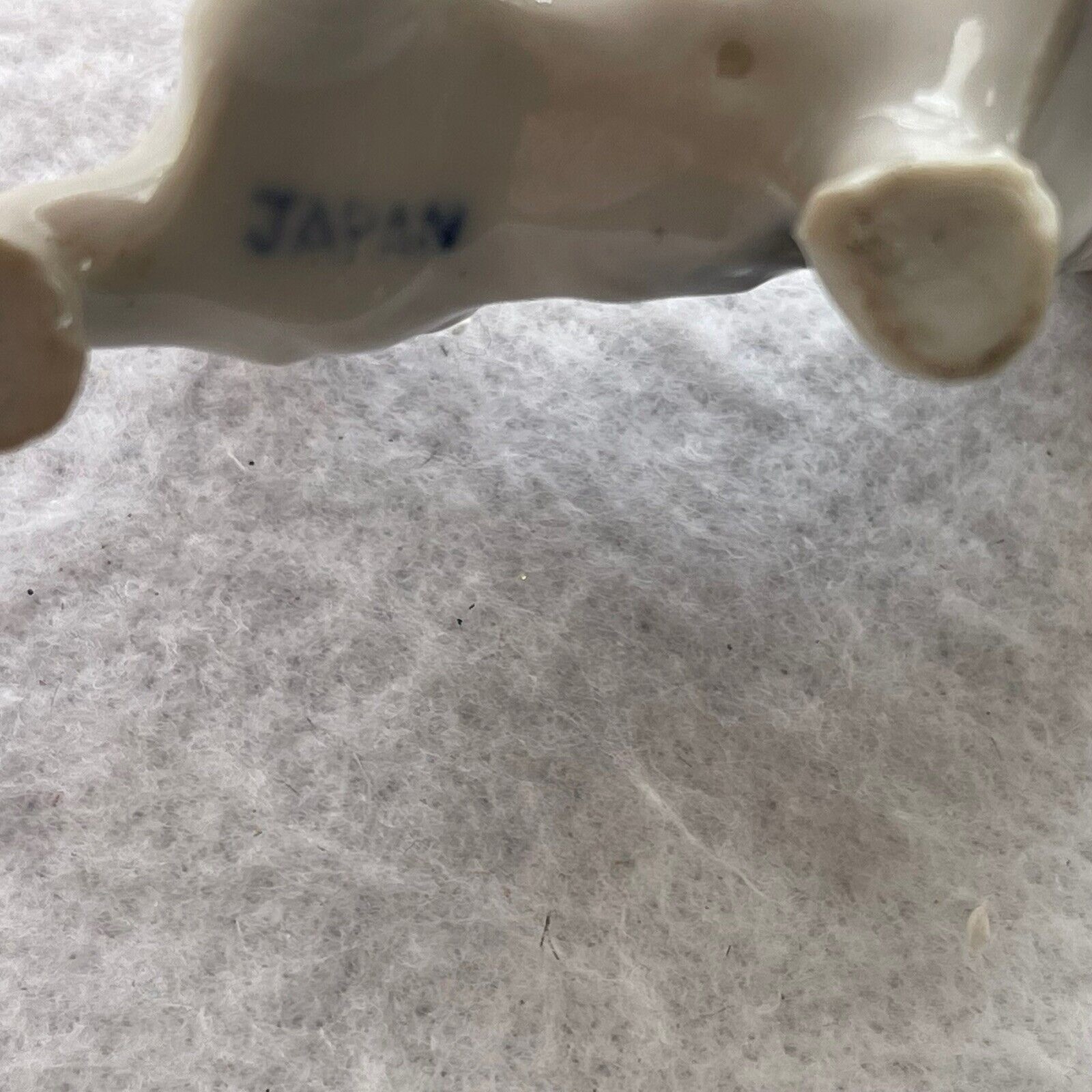 Mini Dogs Figurines Porcelain Japan Terrier Beagle Set Of 2 Vintage