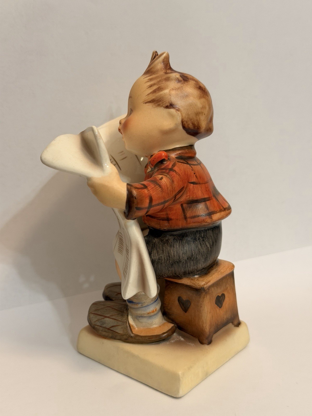 Goebel Hummel Ceramic Figurine Boy Reading Newspaper Hand Painted 1950s
