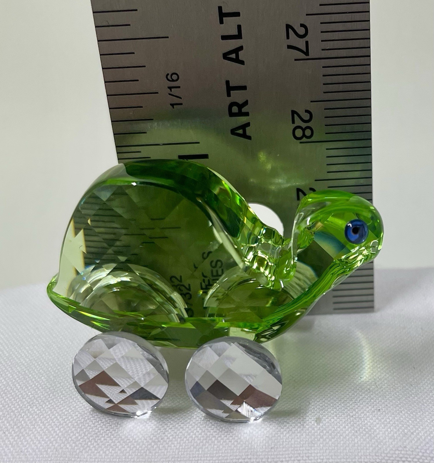 Signed Swarovski~ THEO the TORTOISE~ Little Companions Turtle ~Moving Wheels~NIB