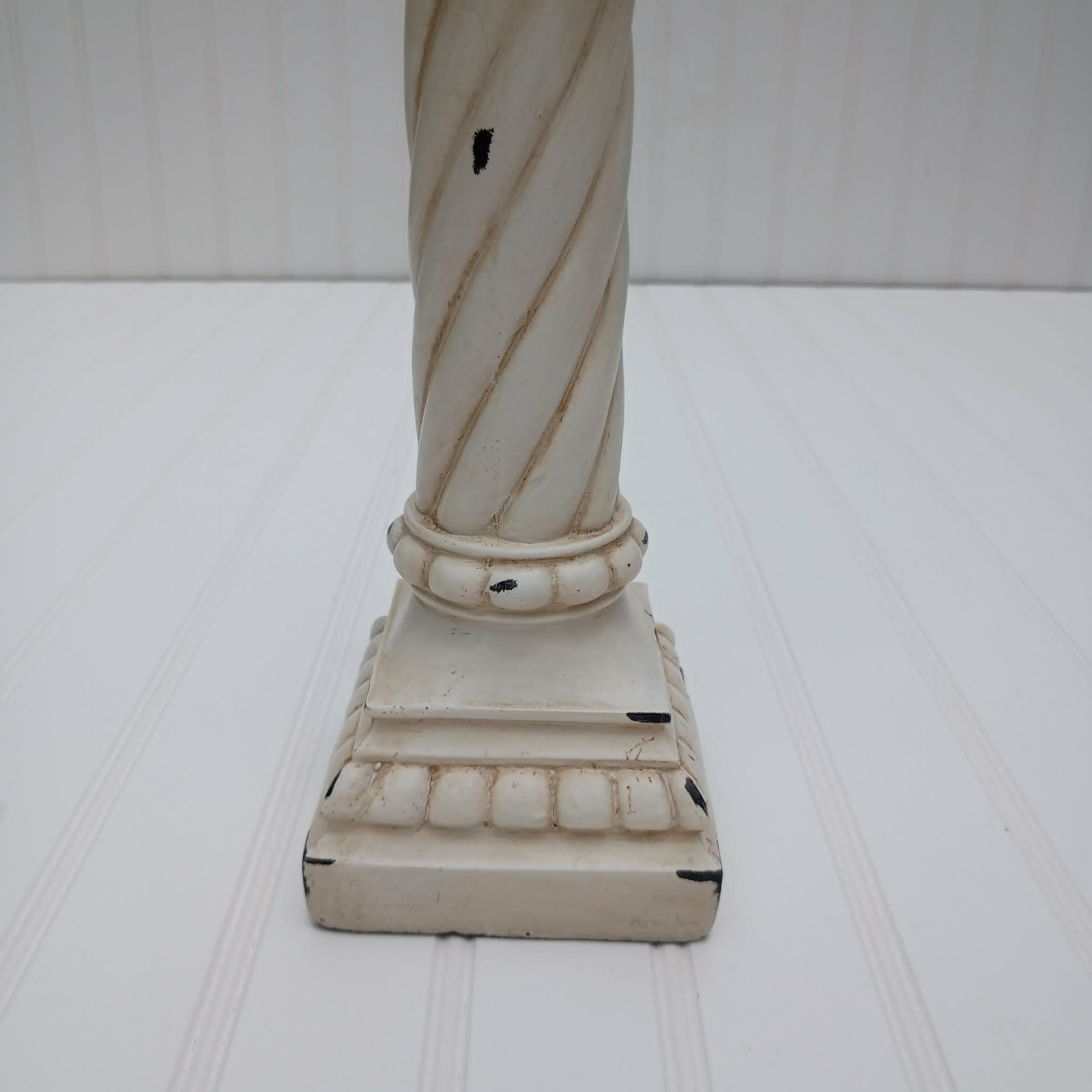 Vintage Style Resin Fleur De Lis Pedestal Figurine 19″ Tall Architectural Decor