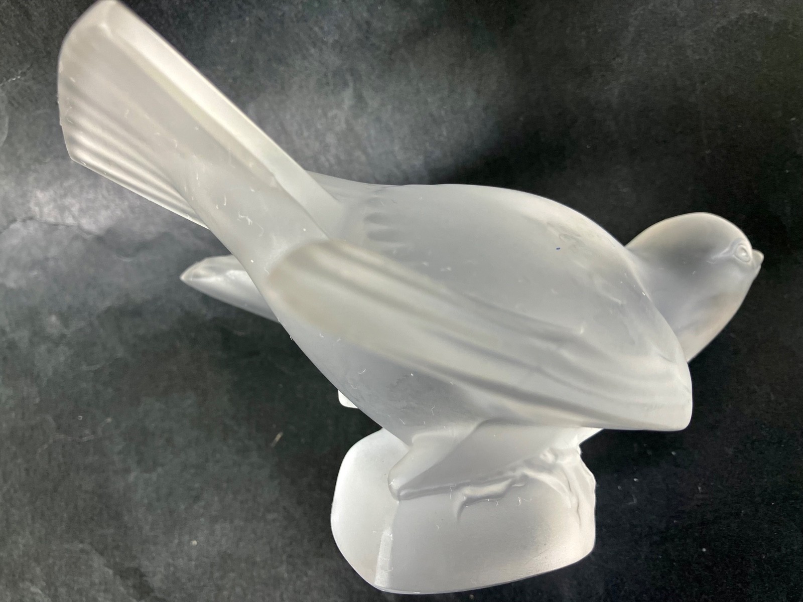 LALIQUE Crystal Frosted Art Glass Dove 5.25″ with Head Up, etched Signed