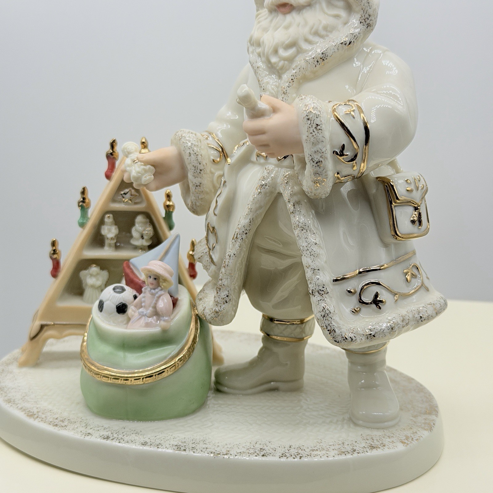 Lenox Classic International Babbo Natale Santa Figurine 24KT Gold COA & Box