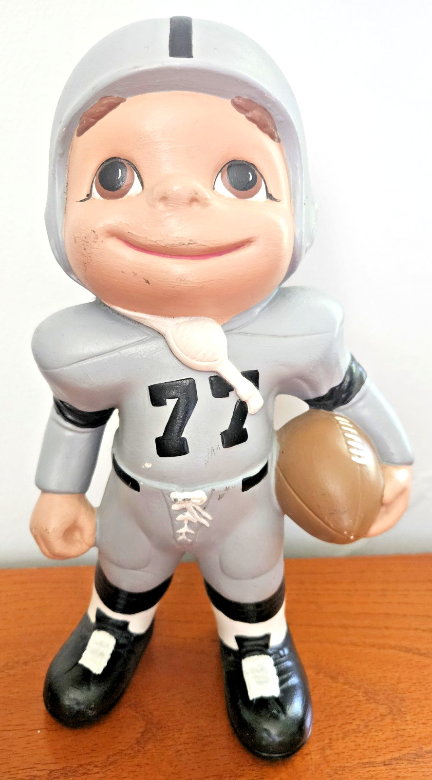 VTG 1970s Atlantic Mold Ceramic Football Player Las Vegas Oakland Raiders NFL
