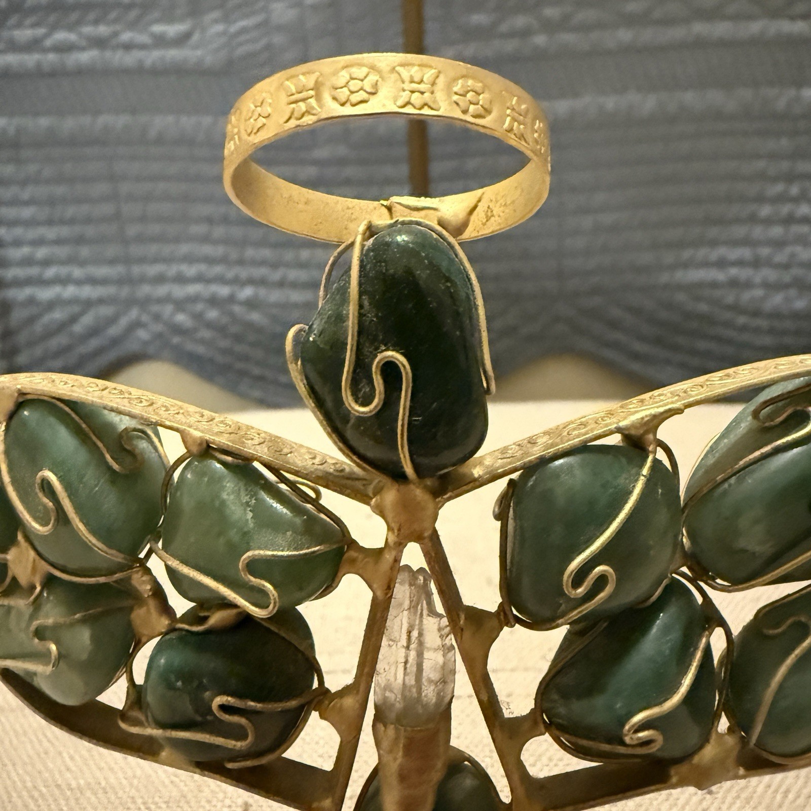 Wire And Stone 5.5” Praying Angel Figurine Green Stone Gold Metal