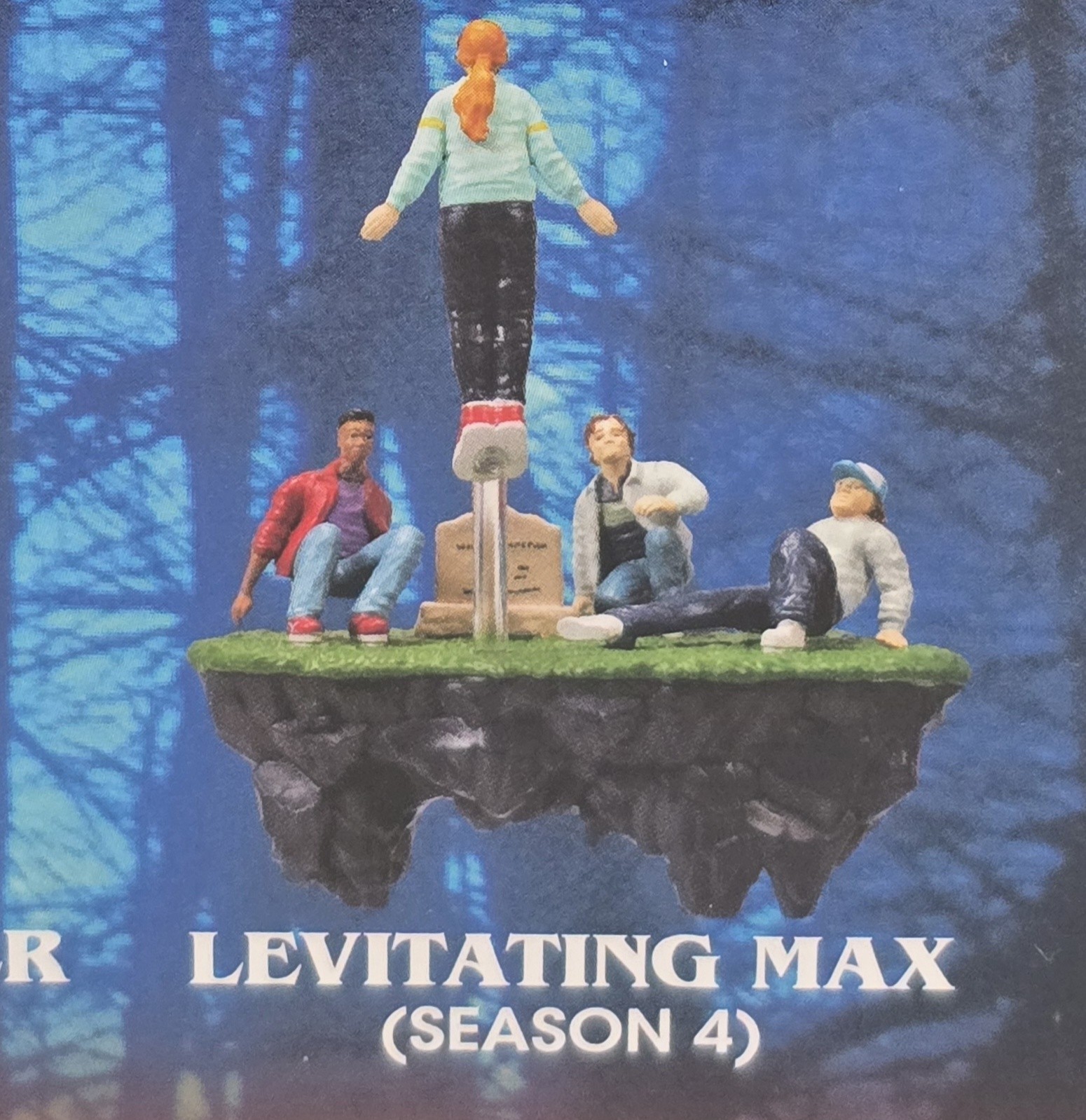 Netflix Stranger Things Iconic Moments 3″ in Statue Figure Set of 6 +Display NEW
