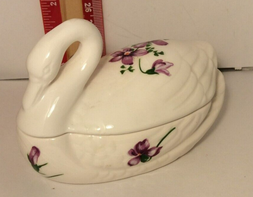Porcelain Swan Figurine Trinket Dish with painted violets – Vintage