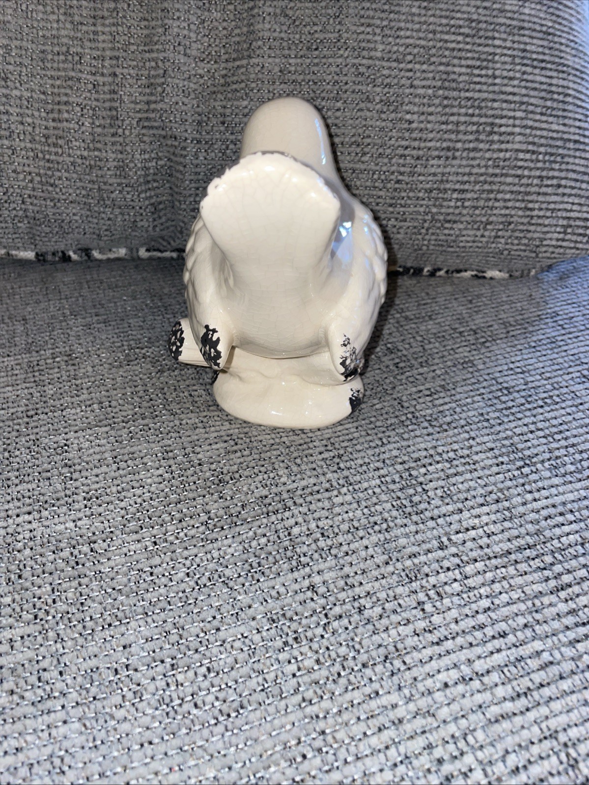 Ceramic Bird Distressed With Crackle Look White 6” Tall W3