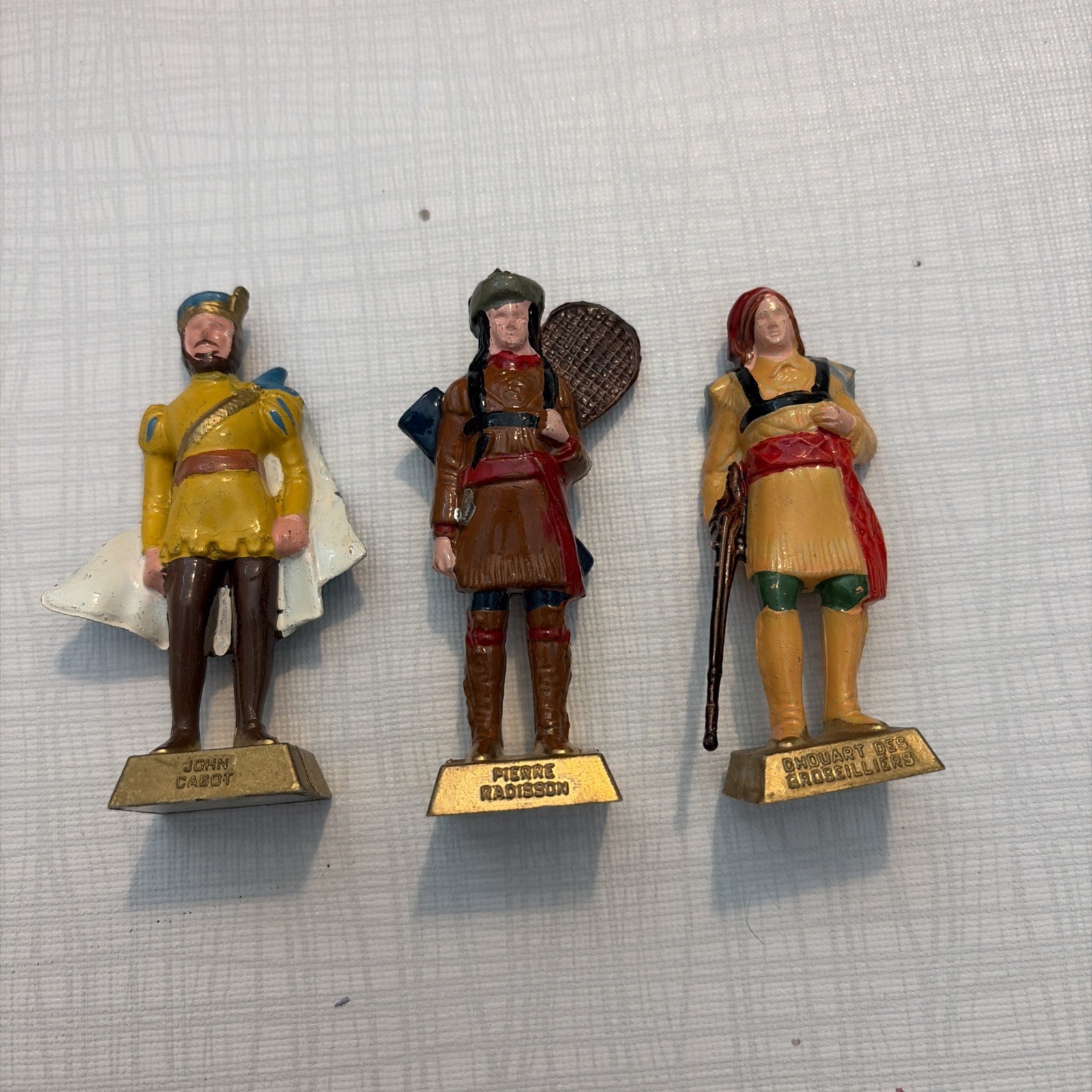 3 Vintage 1960’s Lipton Tea MARX Famous Canadians Premiums Figures