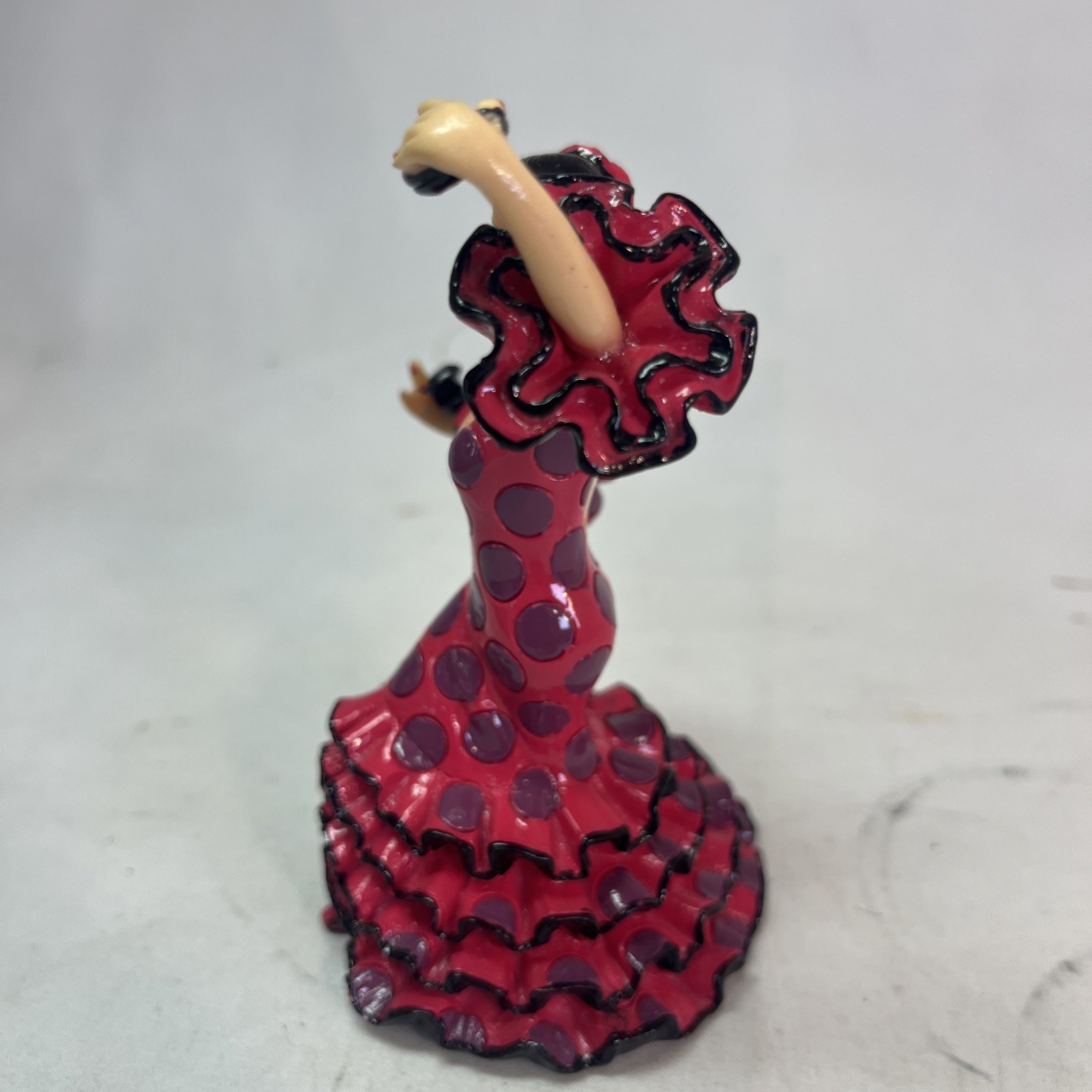 Barcino Dancing Figurine 5 Inch Flamenco Dancer Fuchsia Dress Polka Dot