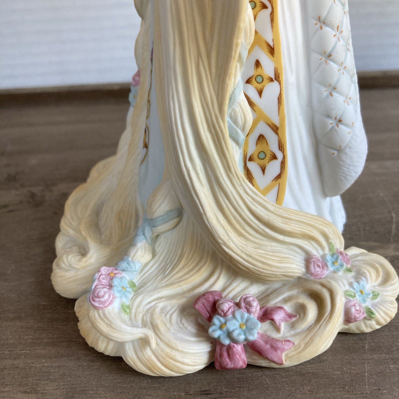 Lenox Legendary Princesses Collection “Rapunzel” Porcelain Figurine 9”