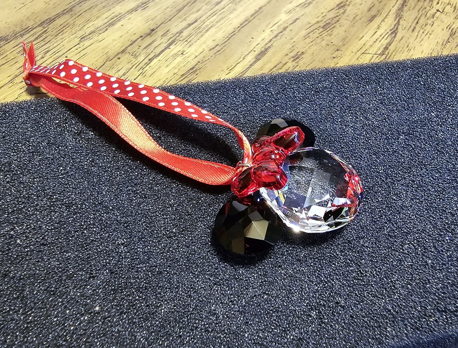 🐭Swarovski Crystal 2024 Macy’s Exclusive, Disney, Minnie Mouse Ornament, NIB