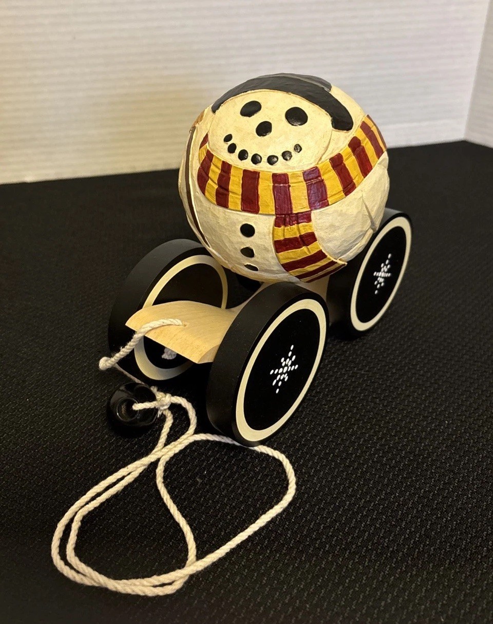 Briere Folk Art Pull Toy Winter Christmas 1988 Snowman Ball Roly Poly