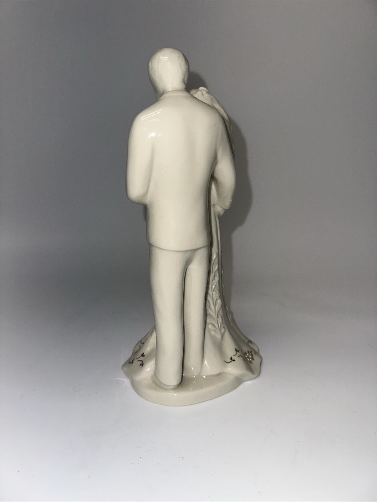 VTG 1996 LENOX China Jewels Family Collection “THE CHRISTENING” No Box READ