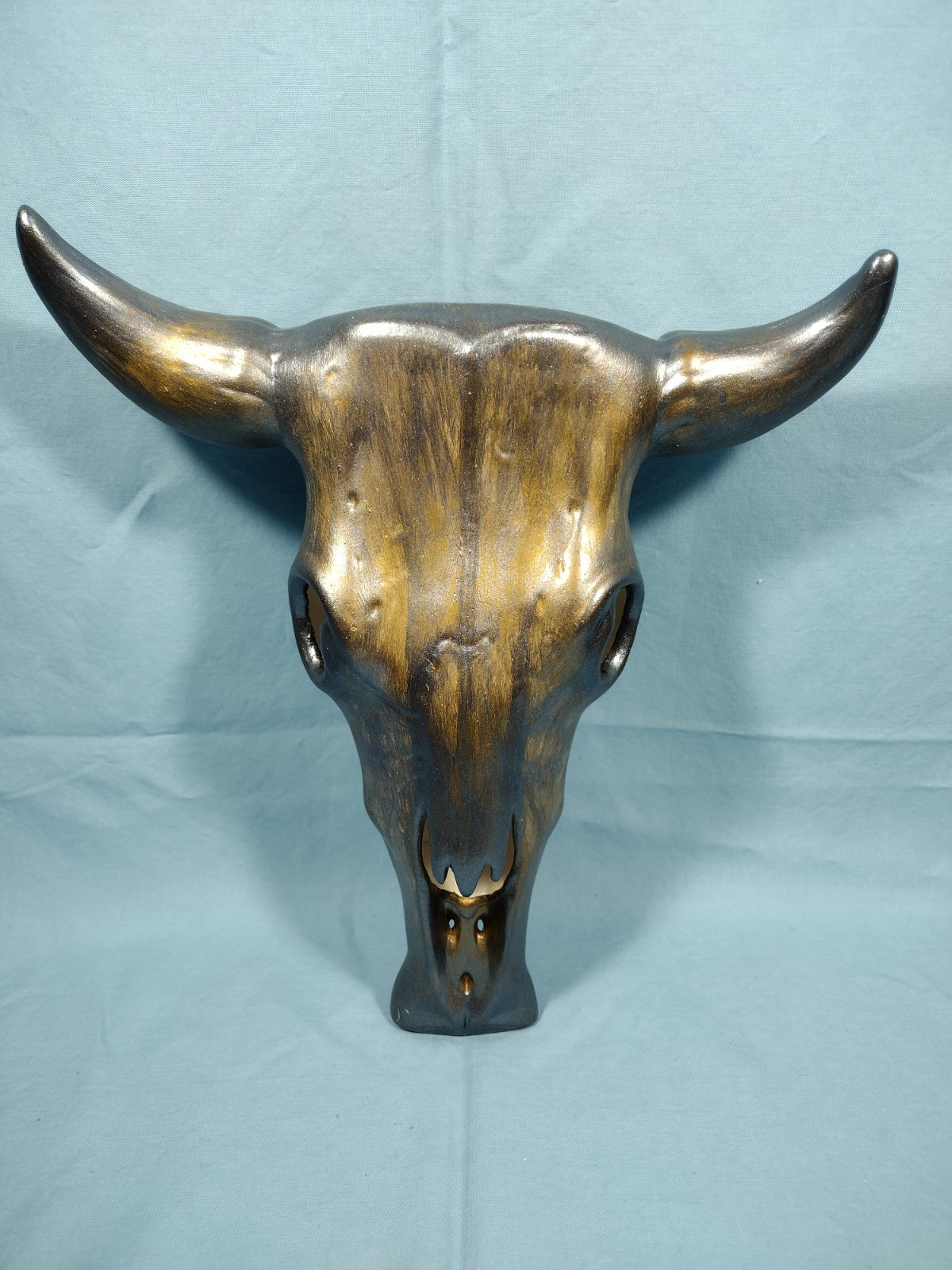 It’s A Ceramic Animal Head, Possibly A Replica Of A Texas Longhorn , Possibly.