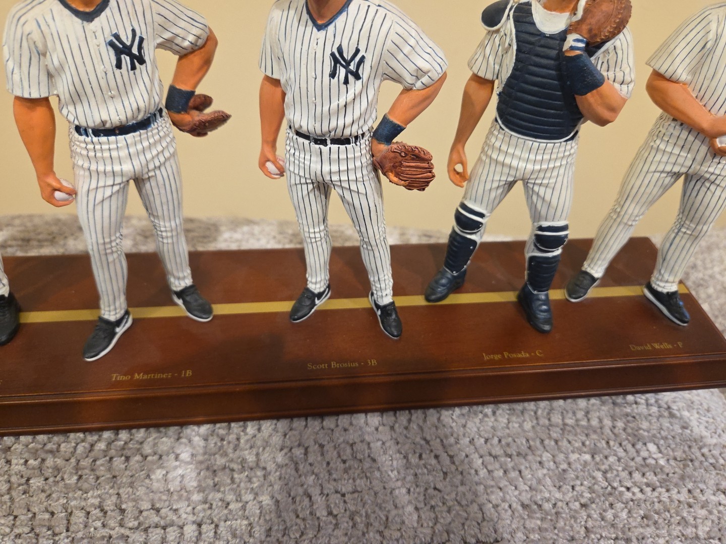 DANBURY MINT 1998 NEW YORK YANKEES TEAM LINE UP 10 FIGURE SET COLLECTIBLE VNTAGE