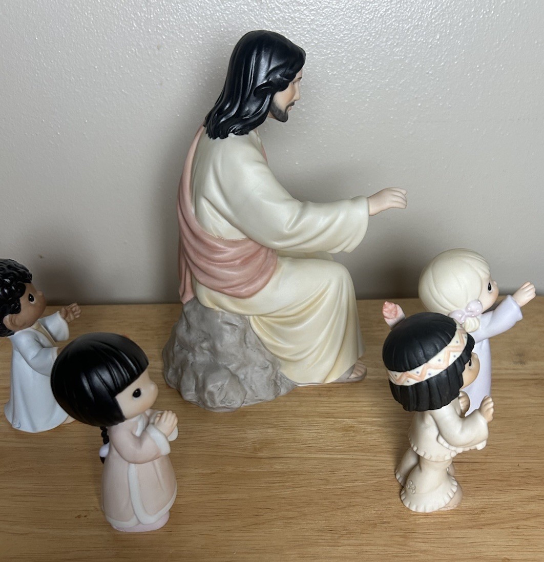 RARE Precious Moments He Shall Lead The Children Jesus no box