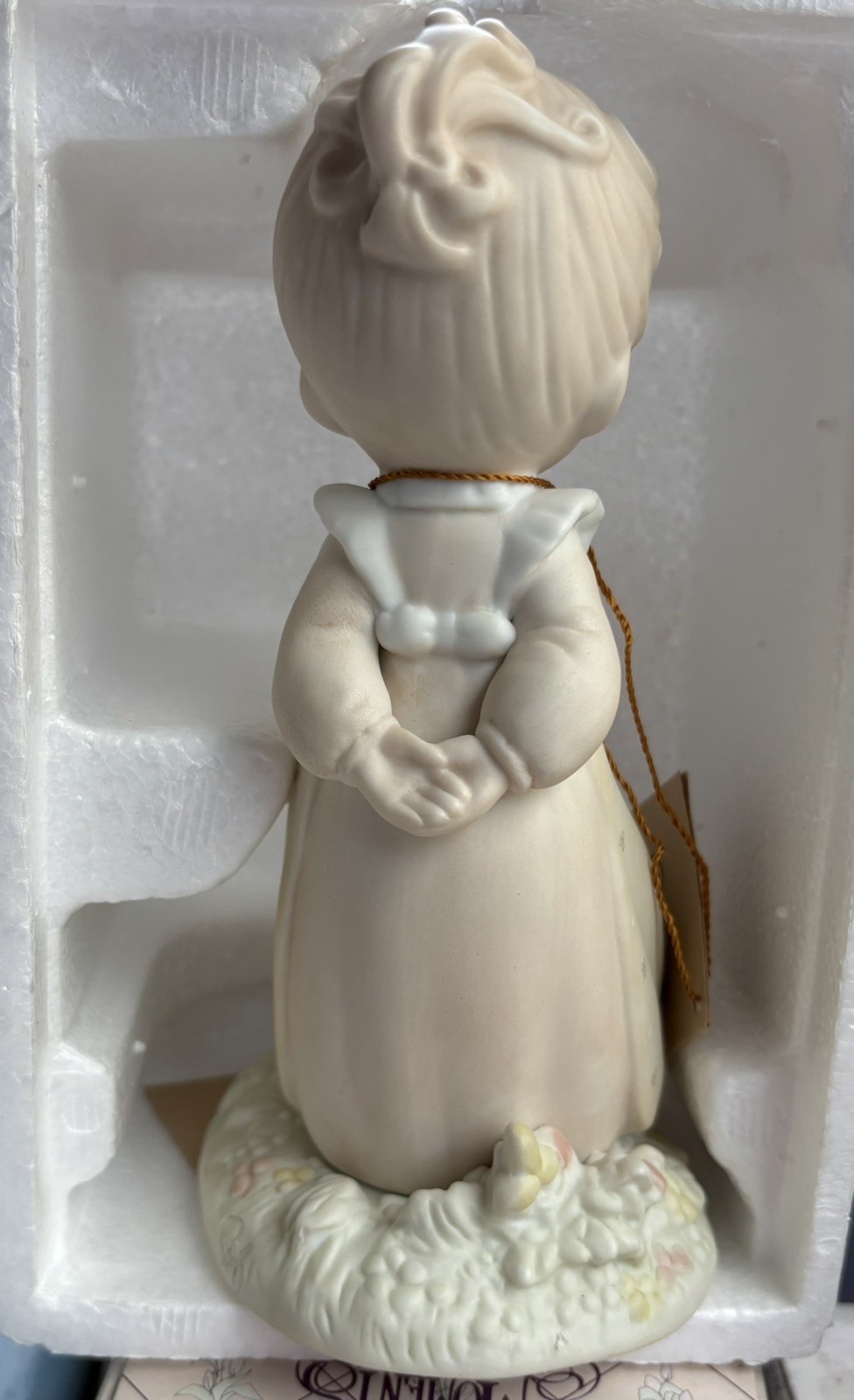 Precious Moments 1984 Four Seasons Series #3 Autumn’s Praise #12084 Mint In Box