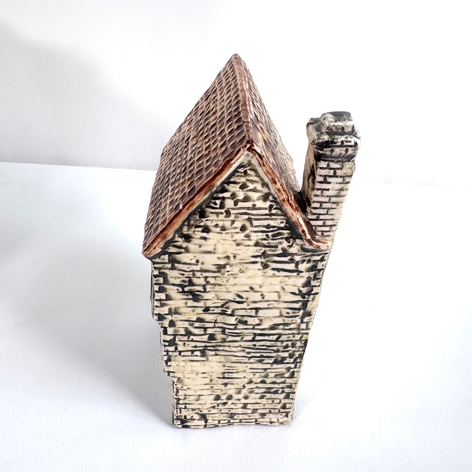 John Putnam Heritage Houses Elizabethan Town House Ceramic Miniature England