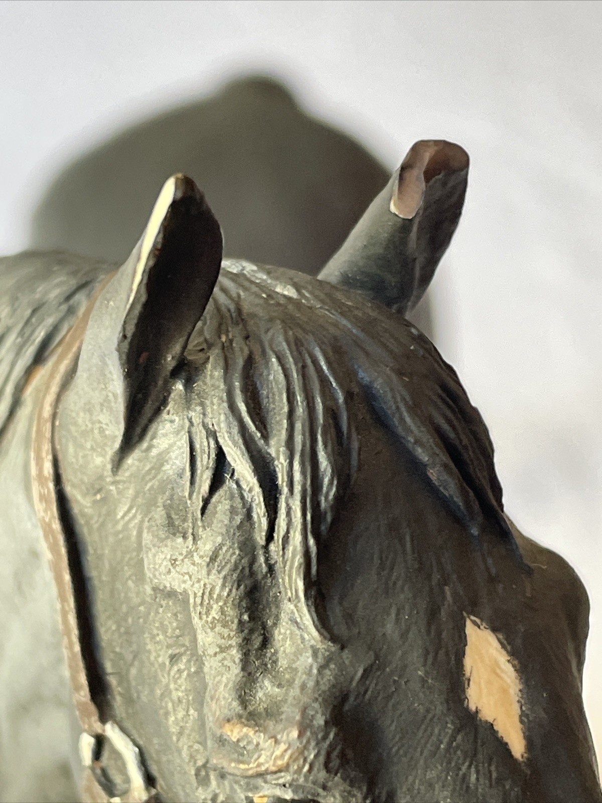 American Artists David Geenty “Ruffian” Porcelain Race Horse Sculpture Statue