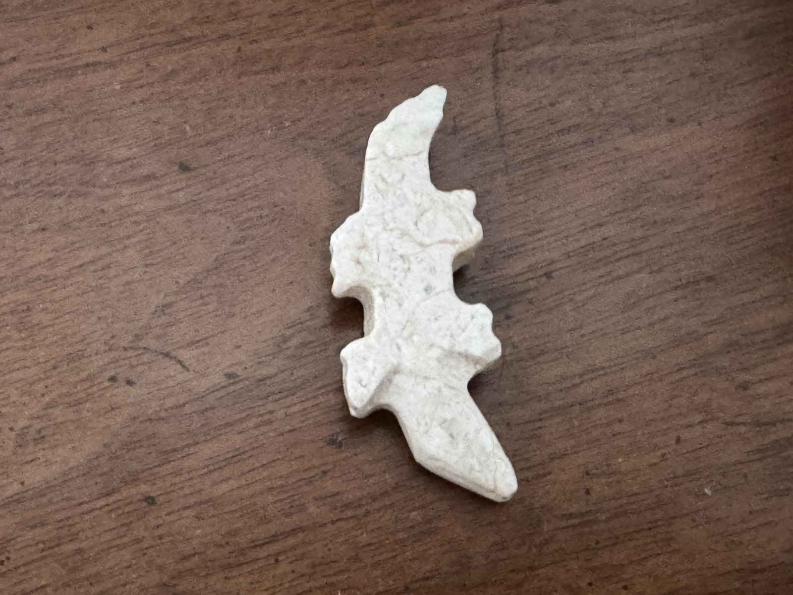 Small White Stone Aligator Figurine, 2 in, Animal Theme, Unisex Decor