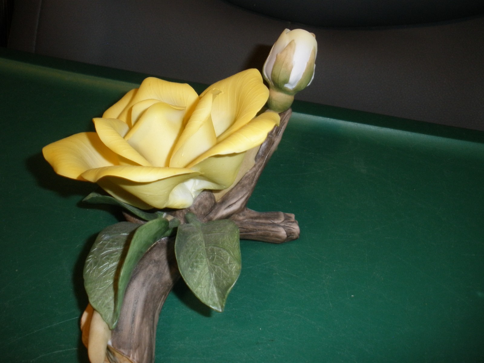 Andrea by Sadek Yellow Rose Flower Figurine Approx 6″x7″ EUC