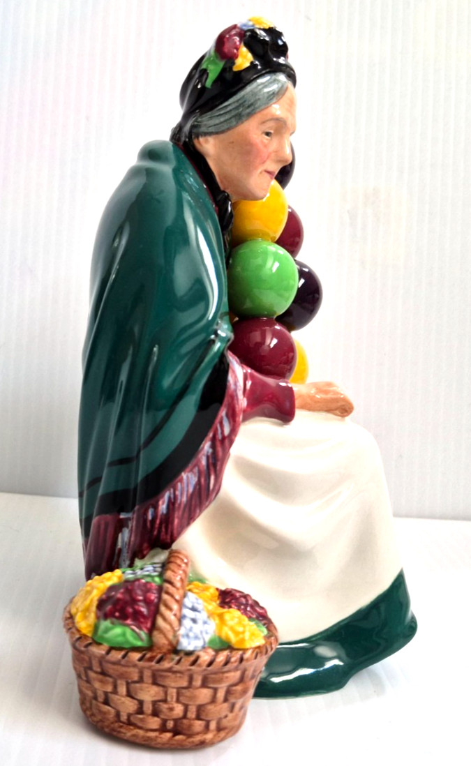 Royal Doulton “The Old Balloon Seller” Lady Porcelain Figurine England HN1315