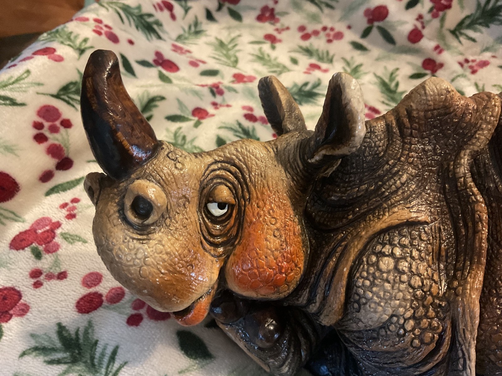LARGE, RARE, BEASTIES OF THE KINGDOM RHINOCEROS JOHN RAYA RUTHERFORD RHINO 1986