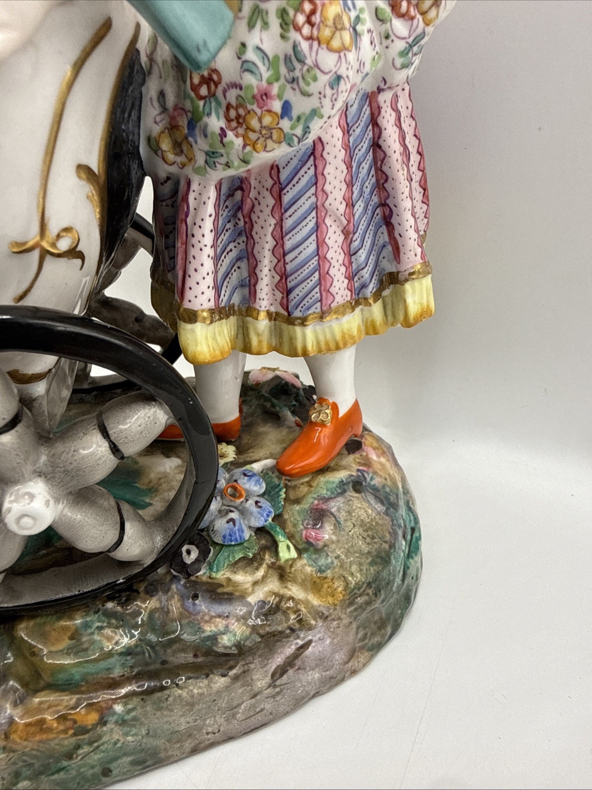 Antique 1880-90 Hand Painted Sitzendorf Porcelain Figure Flowers Wheel Barrow