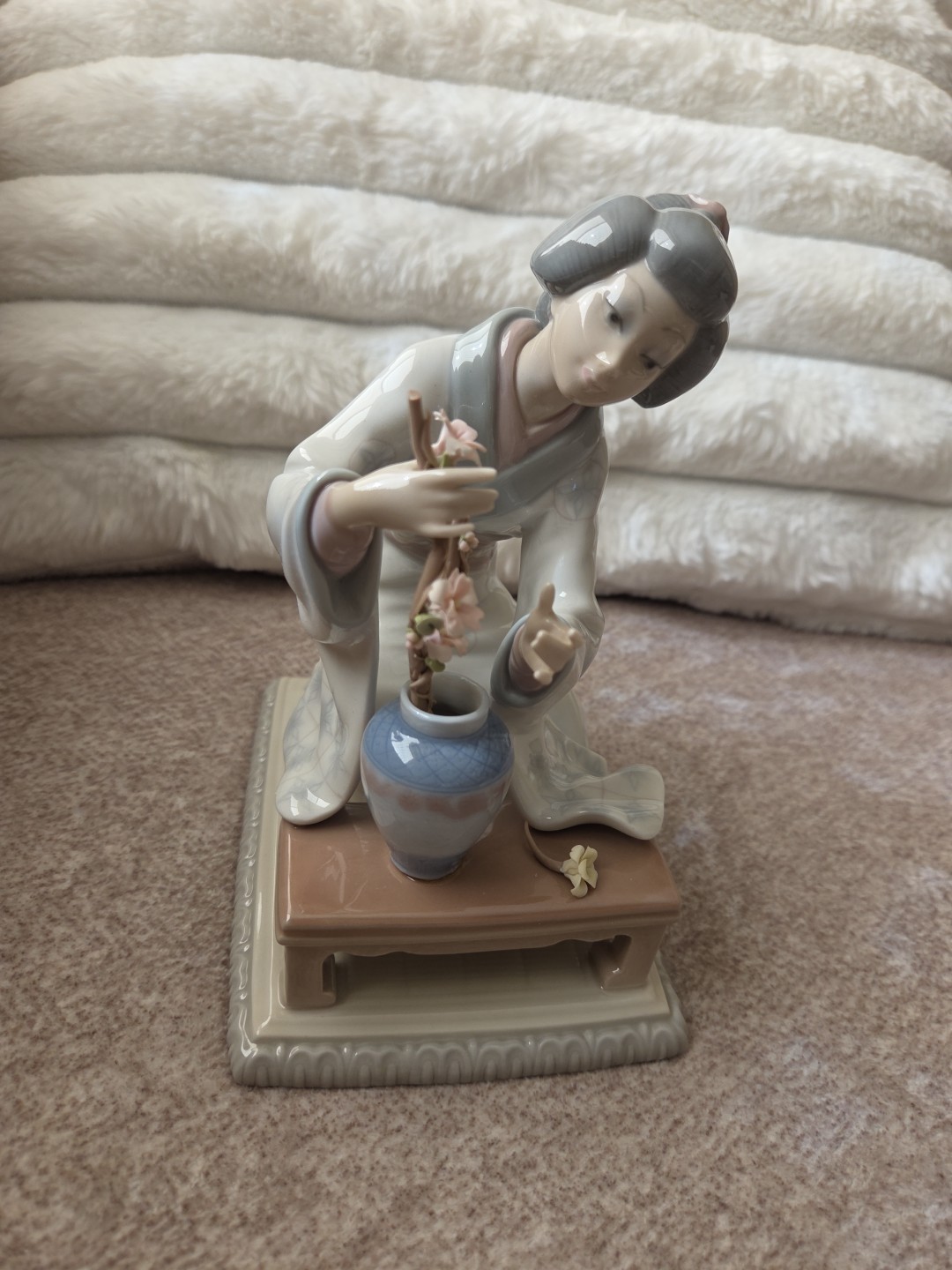 Lladro Geisha Japanese Flower Arranger Decorator #4840 Matte finish 1971-74 Rare