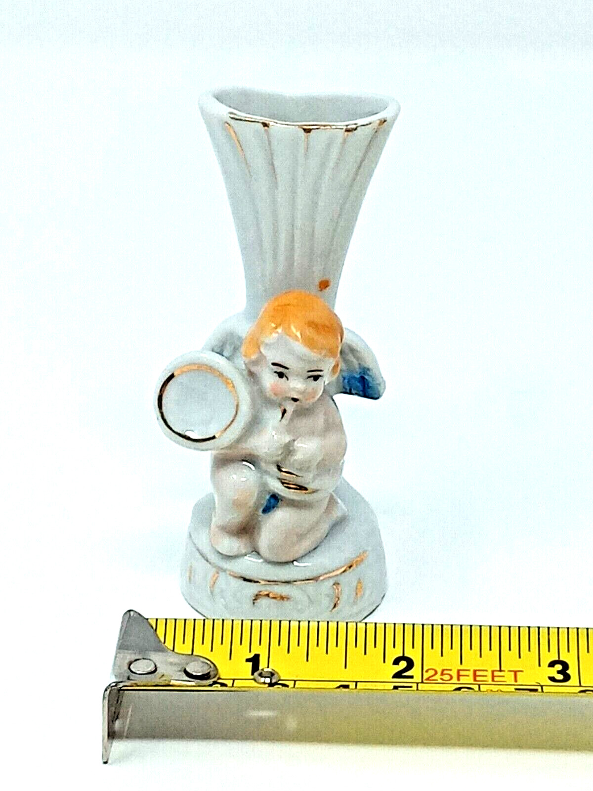 Cherub Playing Horn 4″ Bud Vase Japan Clover Mark ceramic Winged Angel euc