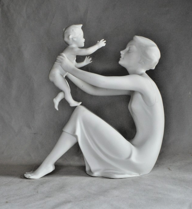 Kaiser White Bisque Mother & Child Figurine (398) 8.5″ – G. Bochmann – W Germany