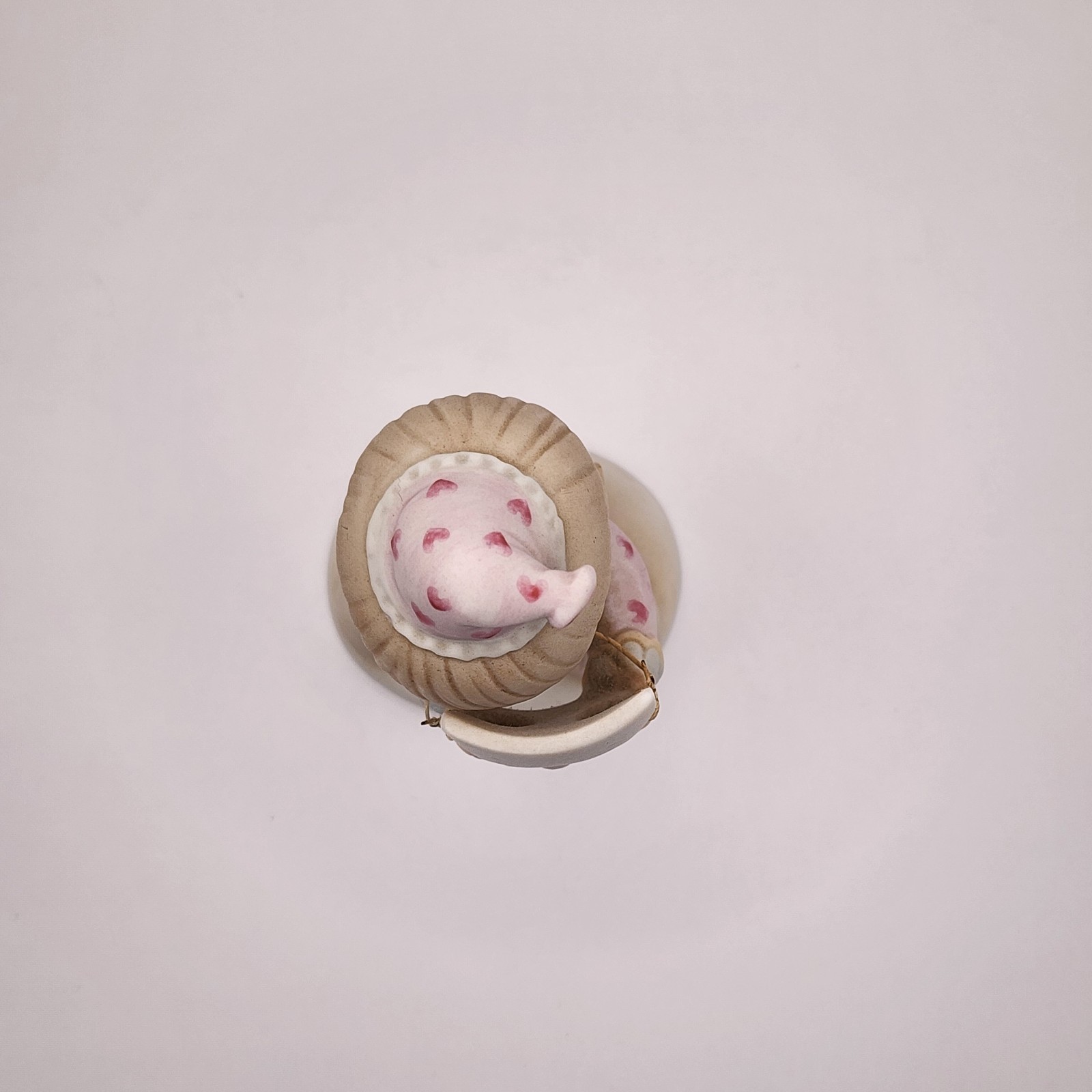 RARE ENESCO PRECIOUS MOMENTS PM-822. PUT ON A HAPPY FACE (1981) Fish Symbol
