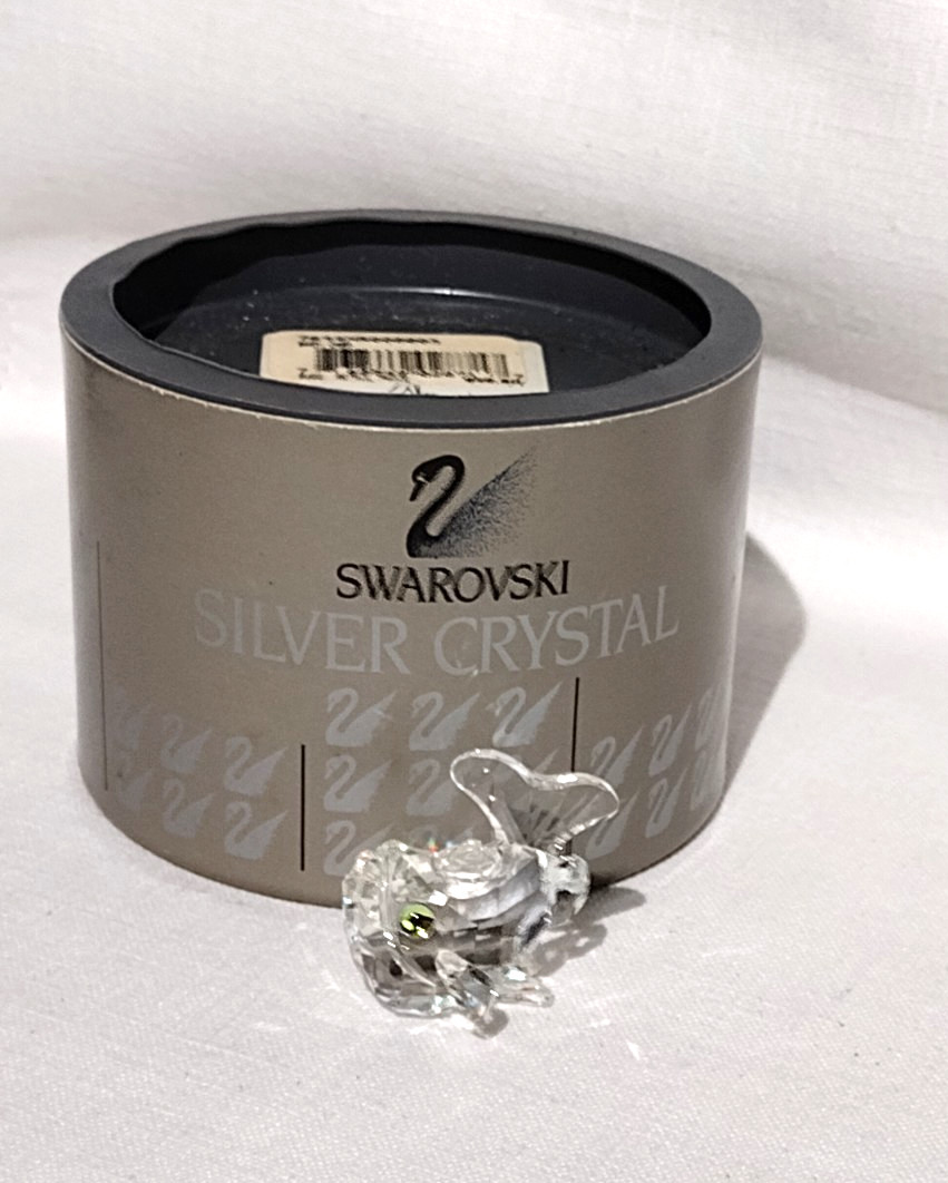 RETIRED SWAROVSKI BEAUTIES OF THE LAKE SERIES BABY CARP 7644 NR 000 003 W/BOX