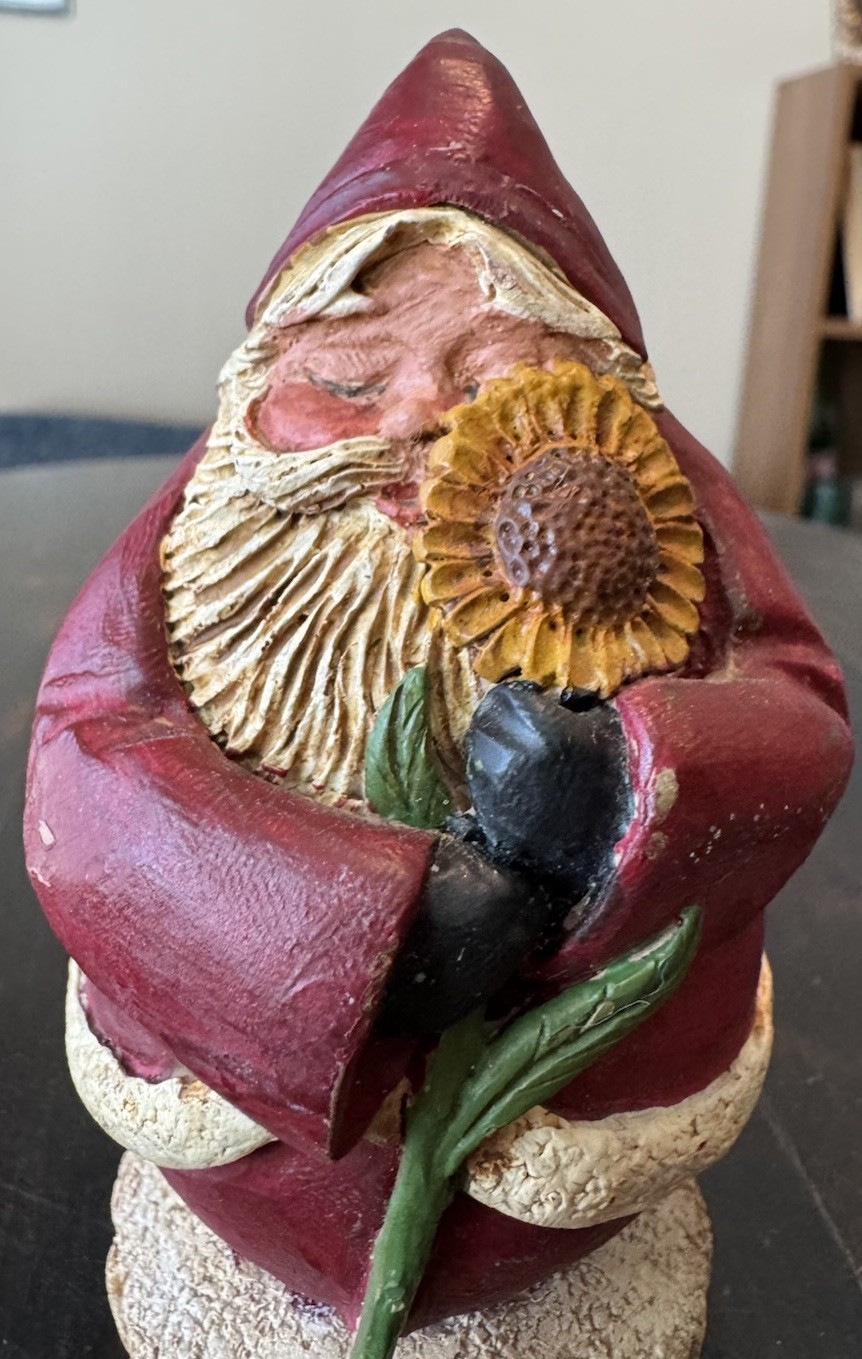 Vtg 199 Jim Shore Early Roly Poly round Santa w/sunflower JS 1994 Christmas 4.5″