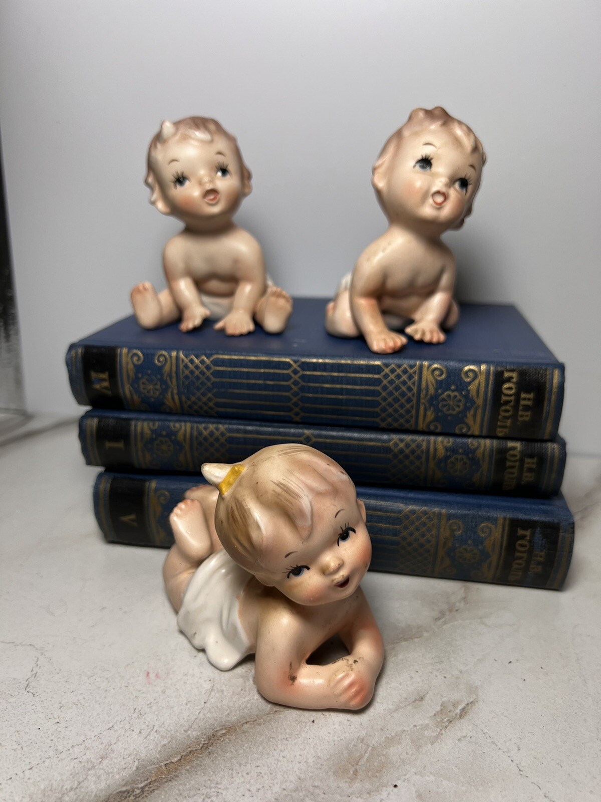 VTG 1960 Napco Sweet Baby Figurines With Diapers Ceramic Set Of 3