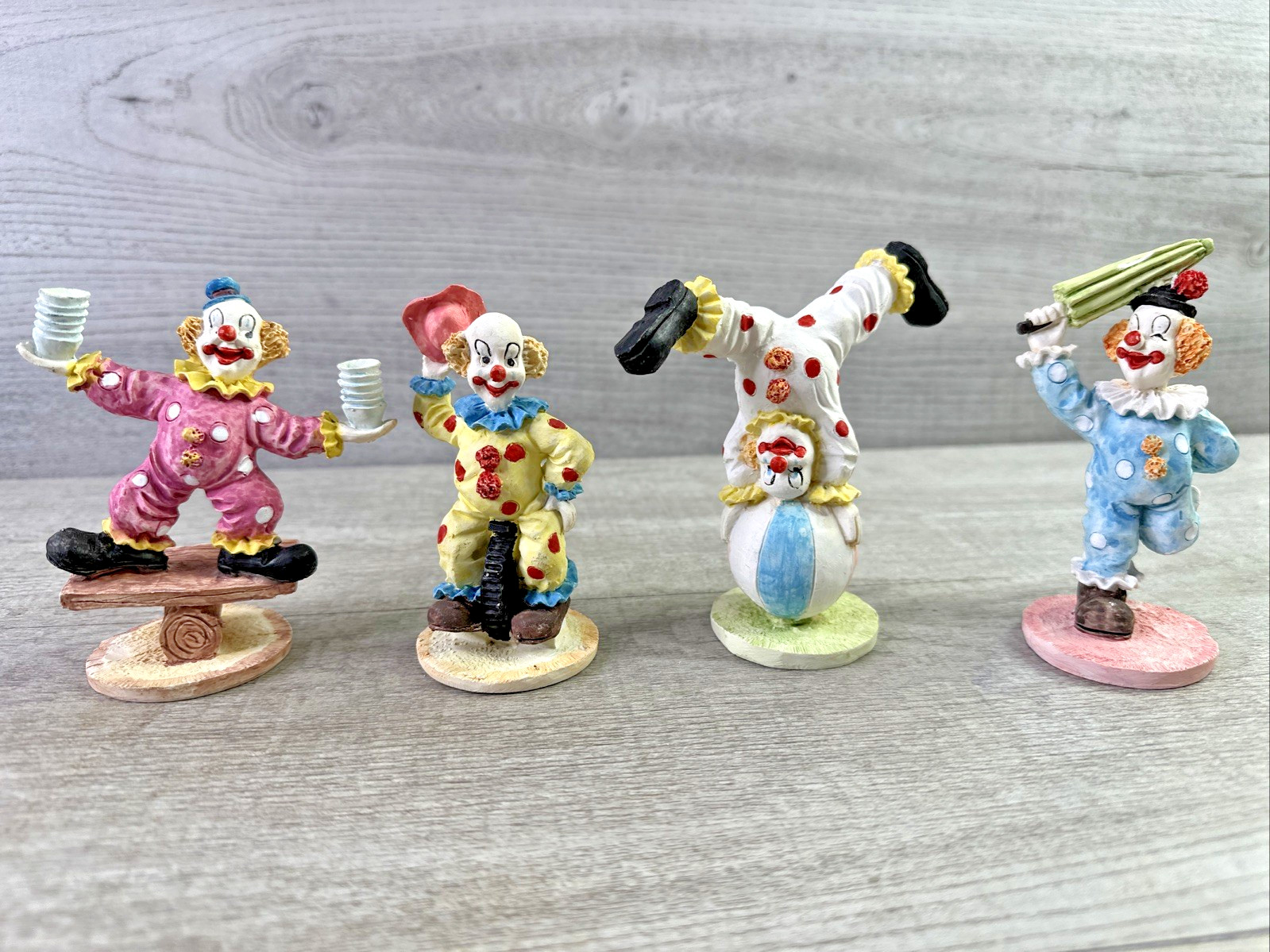 Unbranded Lot Of 4 Happy Clown Figurines 4” Tall Multicolor
