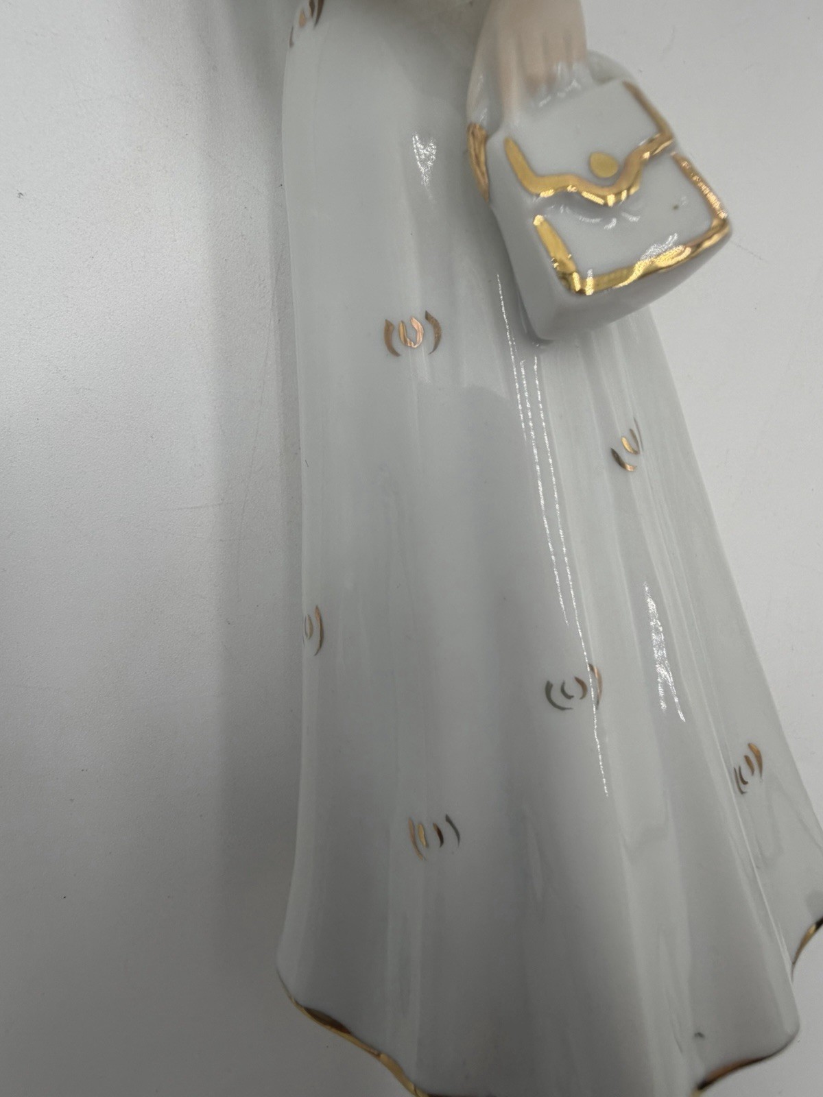 Vtg Piero Elegant Lady w/ Purse- Gold Trimmed Porcelain Figurine *SEE PHOTOS*