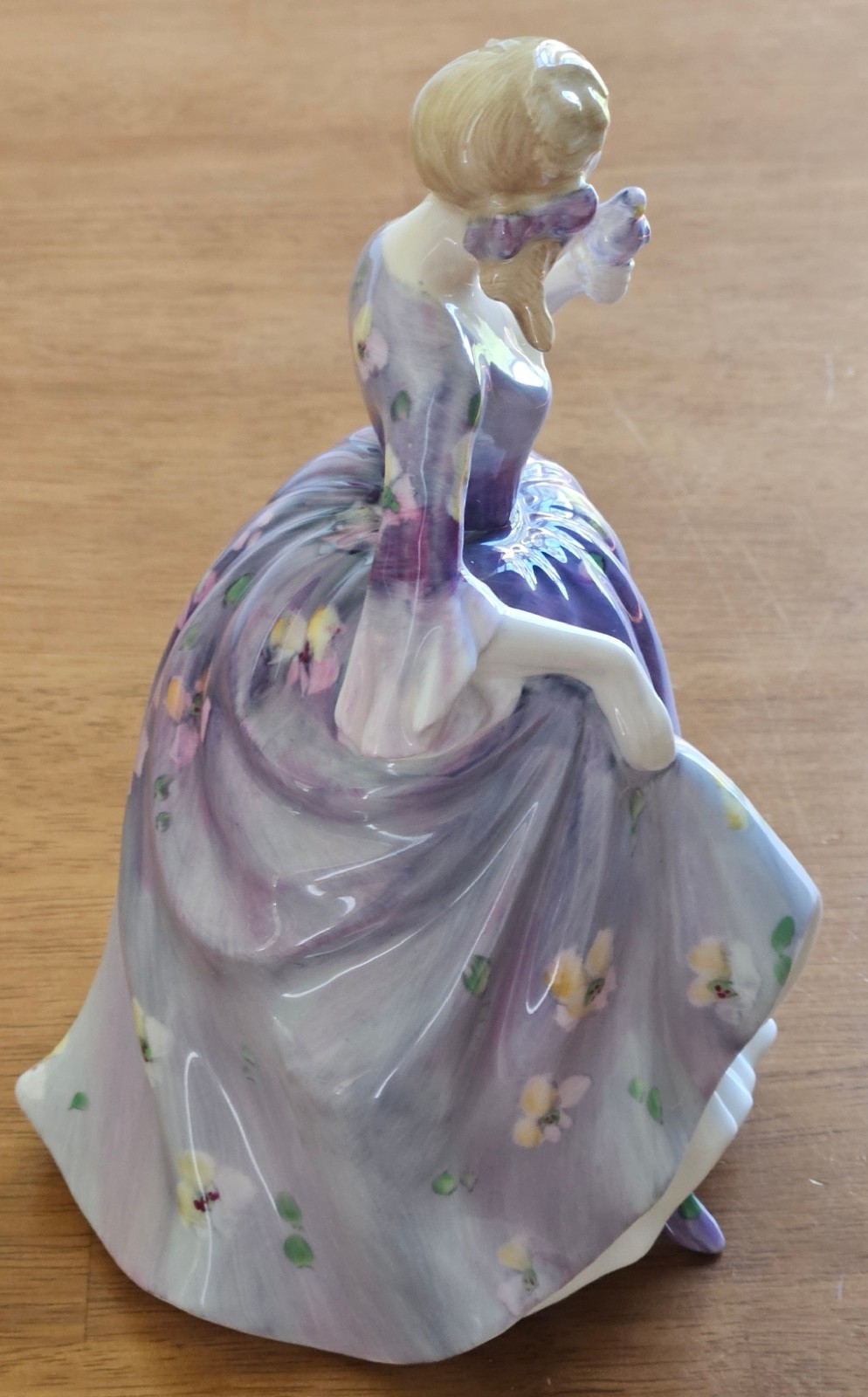 VINTAGE 1978 Royal Doulton Nicola HN2839 Fair Ladies Peggy Davies Figurine
