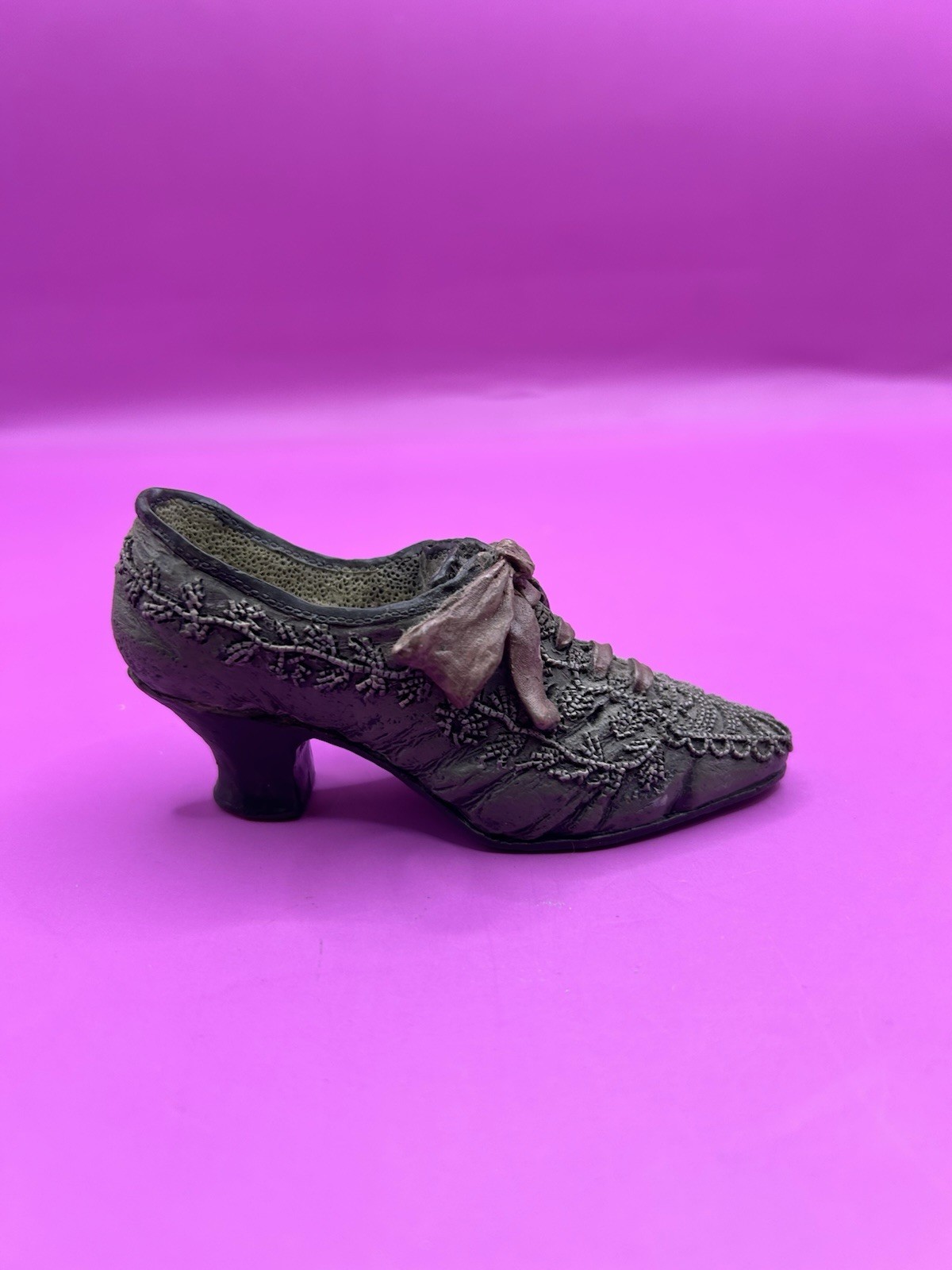 VINTAGE CERAMIC SHOE VICTORIAN GRAY LACE UP POTTERY GREY