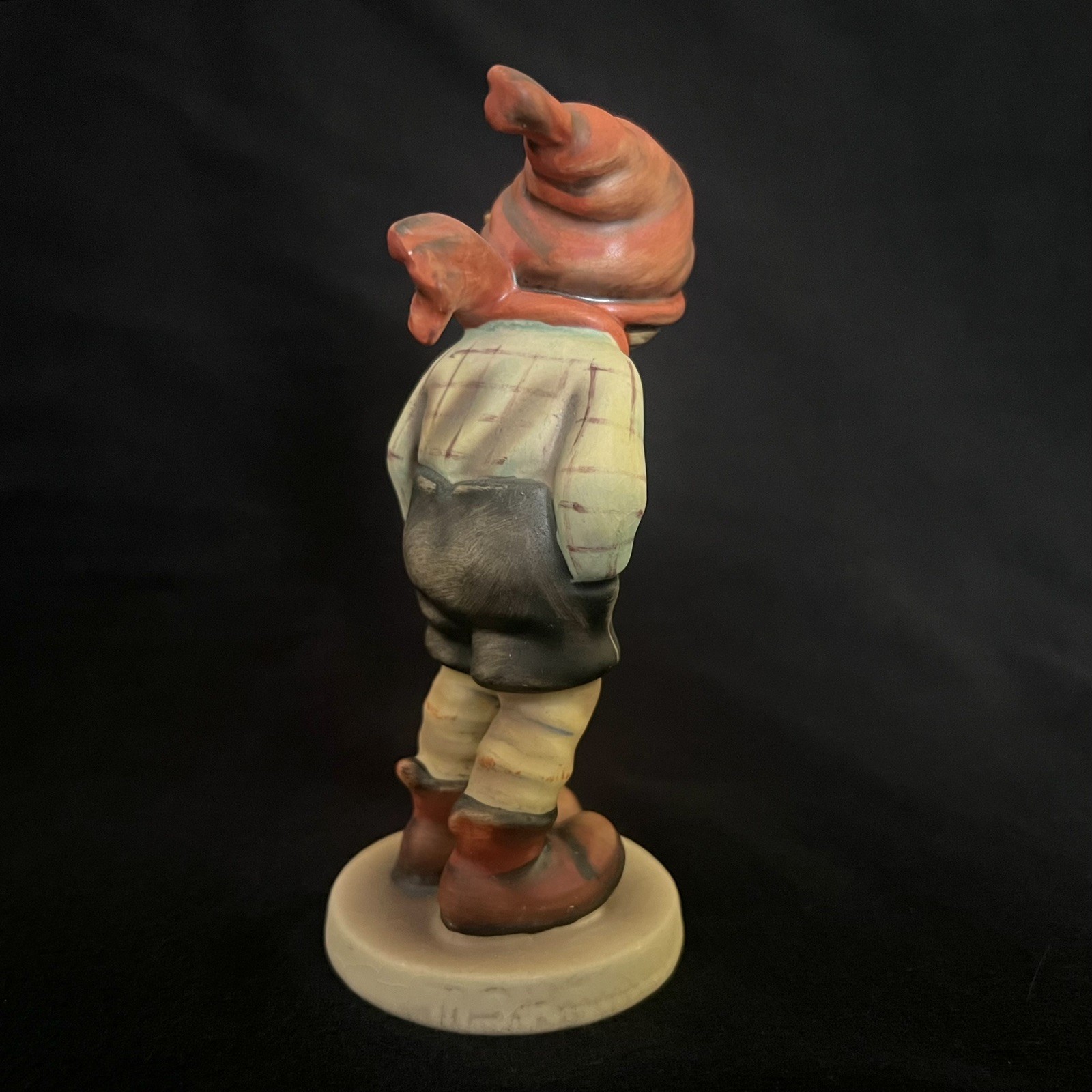 Vintage Goebel Hummel Figurine “March Winds” #43 W Germany 5 1/2″ Tall
