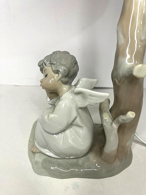 Lladro Sitting Thinking Angel Porcelain Table Vanity Lamp Fulgencio Garcia 12″