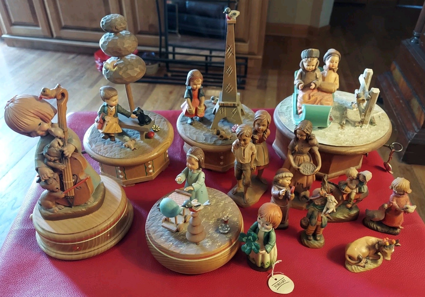 Vtg Large Collection Wood Carving Anri Figures & Anri Ornament Music Box Lot