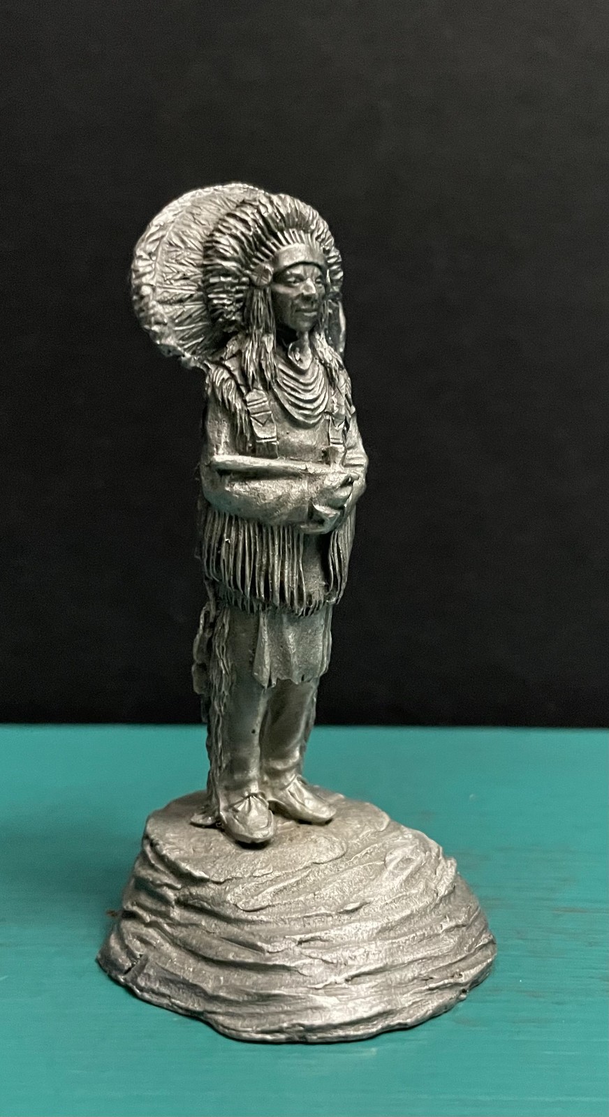 Valiant Studio Diamond Jubilee Pewter Native American Indian Chief Pipe Figurine